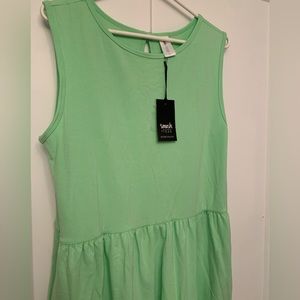 NWT Large Smash + Tess Universal Shorty Romper